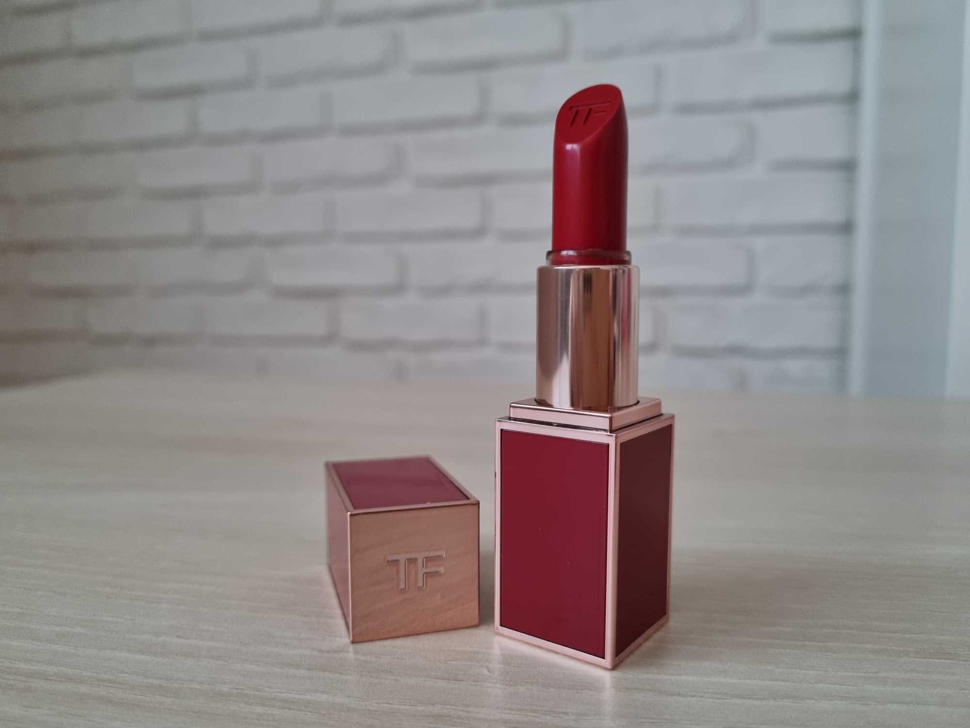 Tom Ford, luksusowa pomadka Lost Cherry