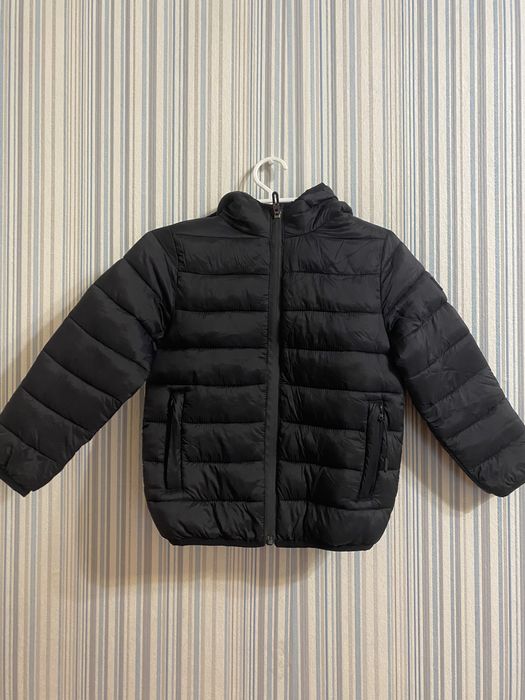 Демисезонна куртка  RESERVED на хлопчика 116 р.