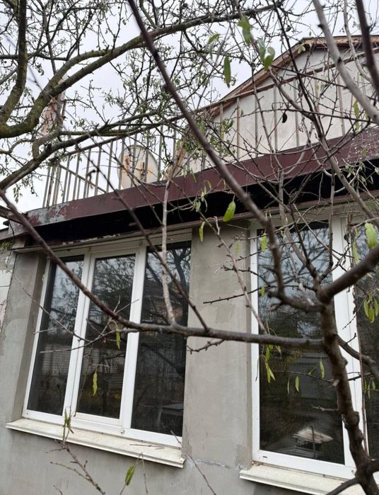 Двухэтажный Дом с Камином и Баней в СК "Лебедь"
Продается уютный