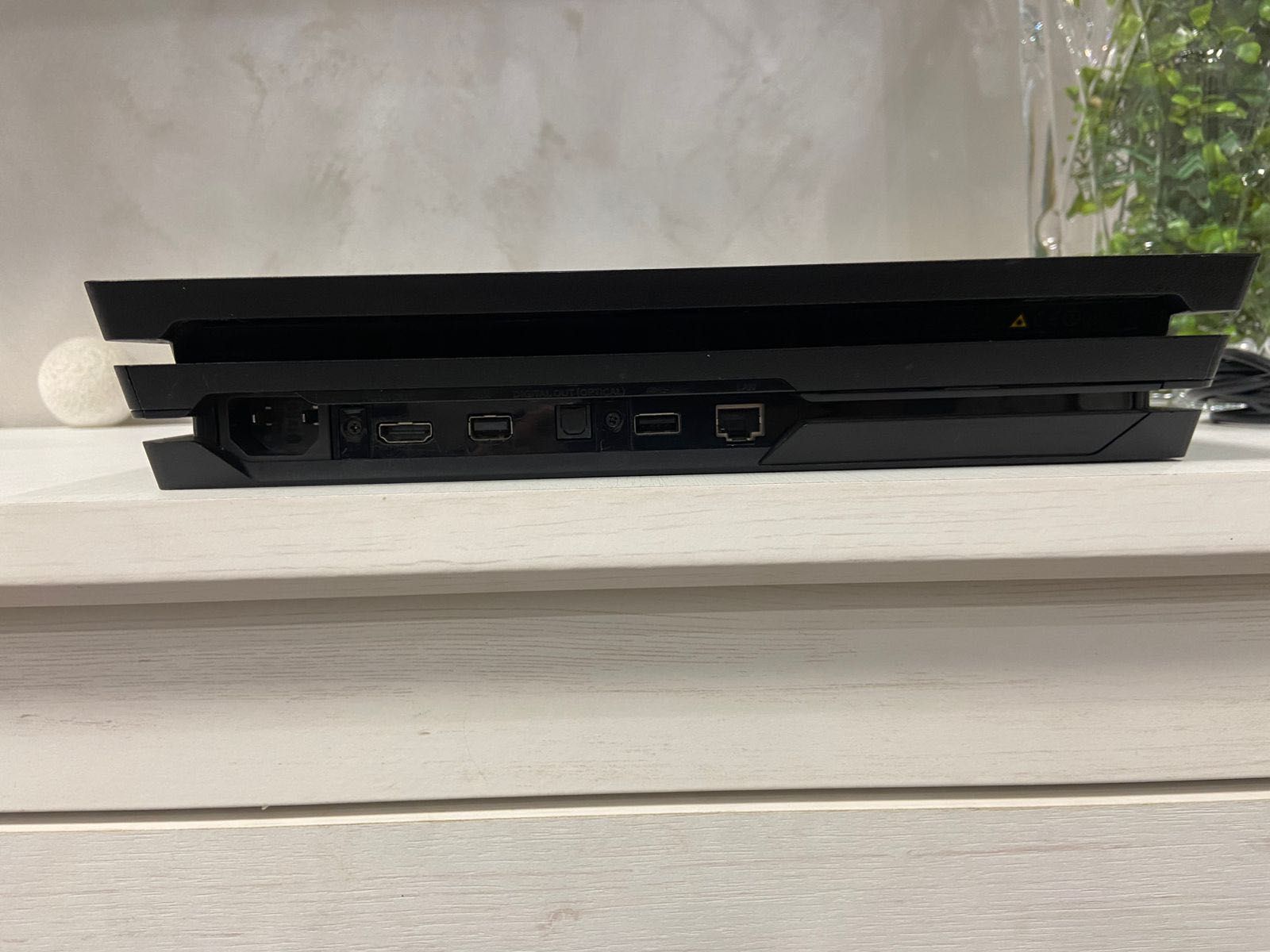 PlayStation 4 Pro 1 TB