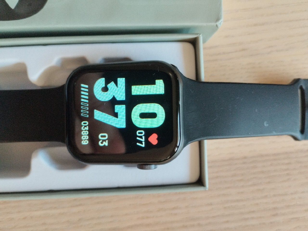 Smartwatch kilka fajnych tarcz nowy