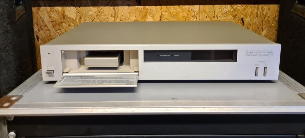 Technics SB-R808