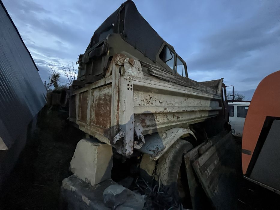 МАЗ 5551 самоскид  задній міст