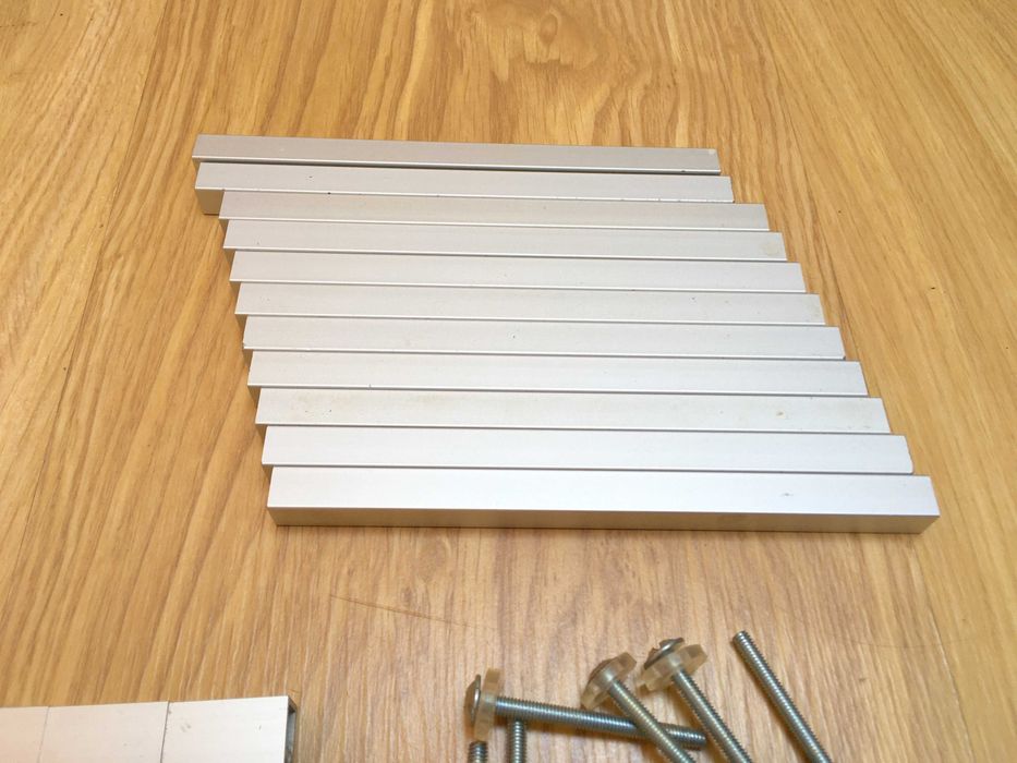 Uchwyty meblowe aluminiowe 128 mm – 12 sztuk – tanio