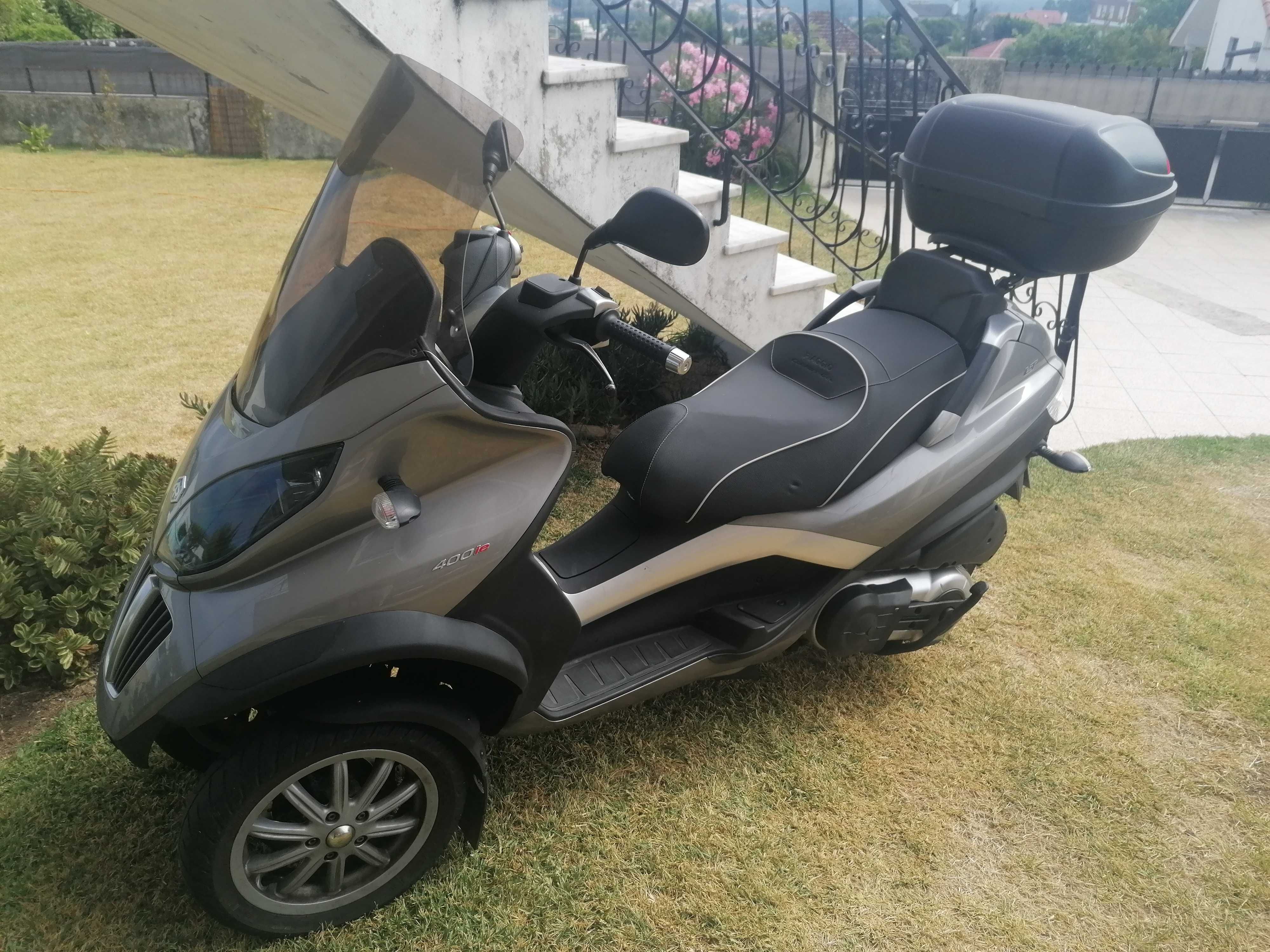 Scooter piaggio MP3 400 LT
