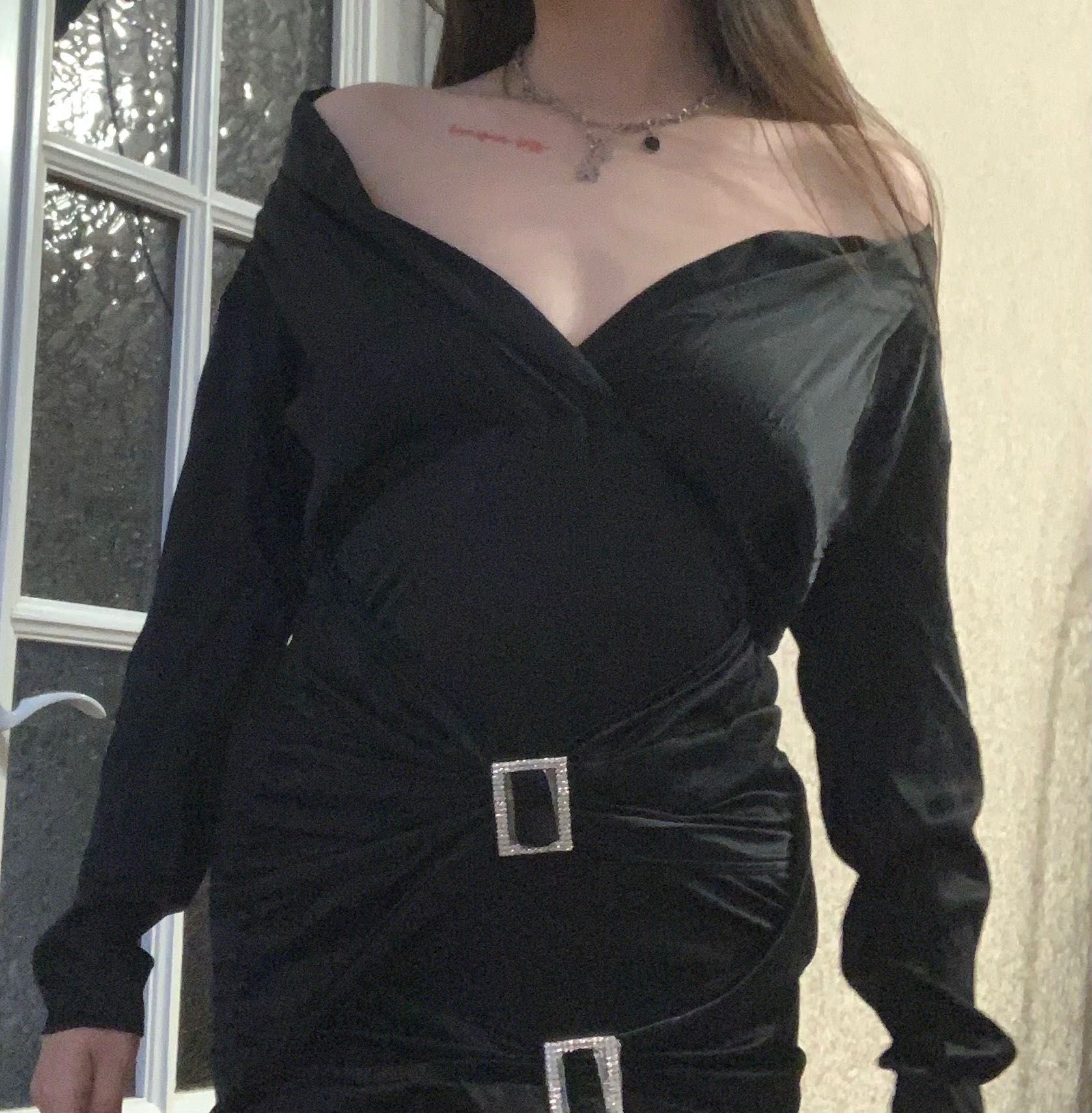 Плаття Zara абсолютно нове !атласне