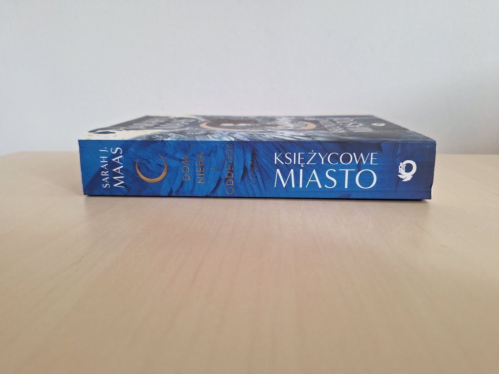 Sarah J Maas Księżycowe miasto Dom nieba i oddechu część 1 I