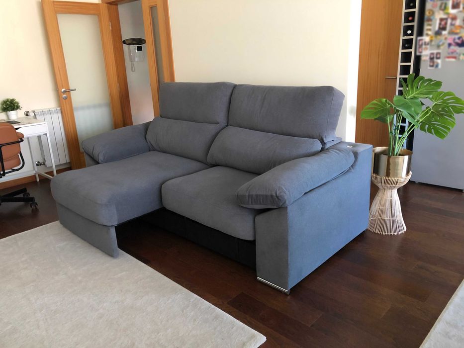 sofa, extensivel com USB's