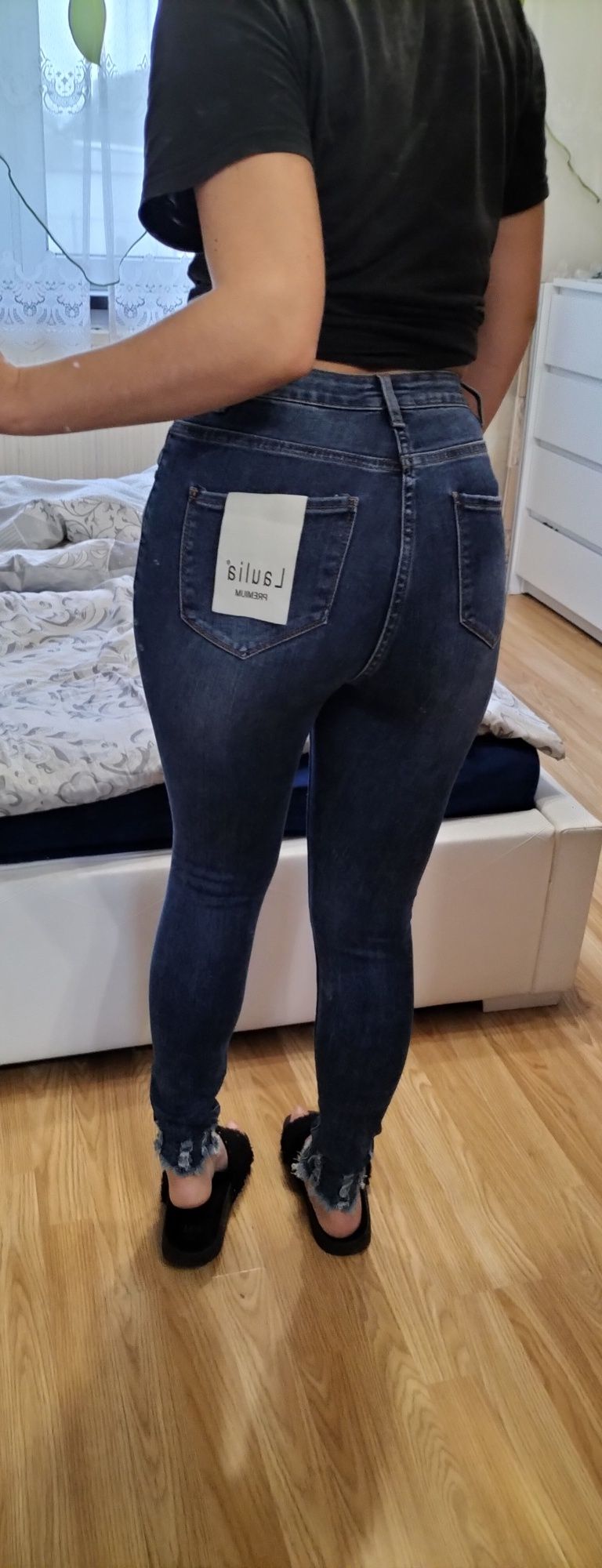Nowe jeansy rozmiar S