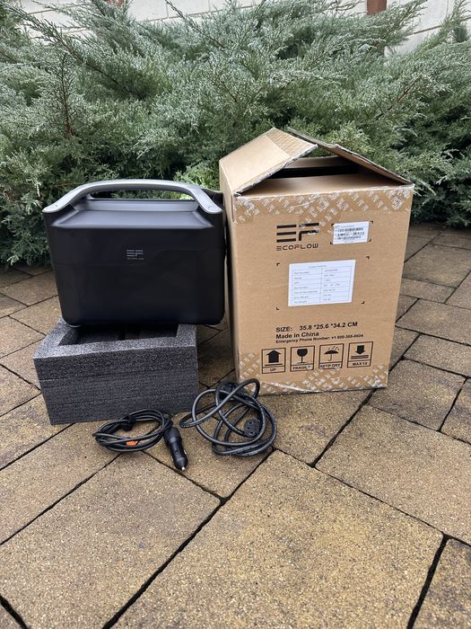 Продам Зарядну станція EcoFlow River Pro