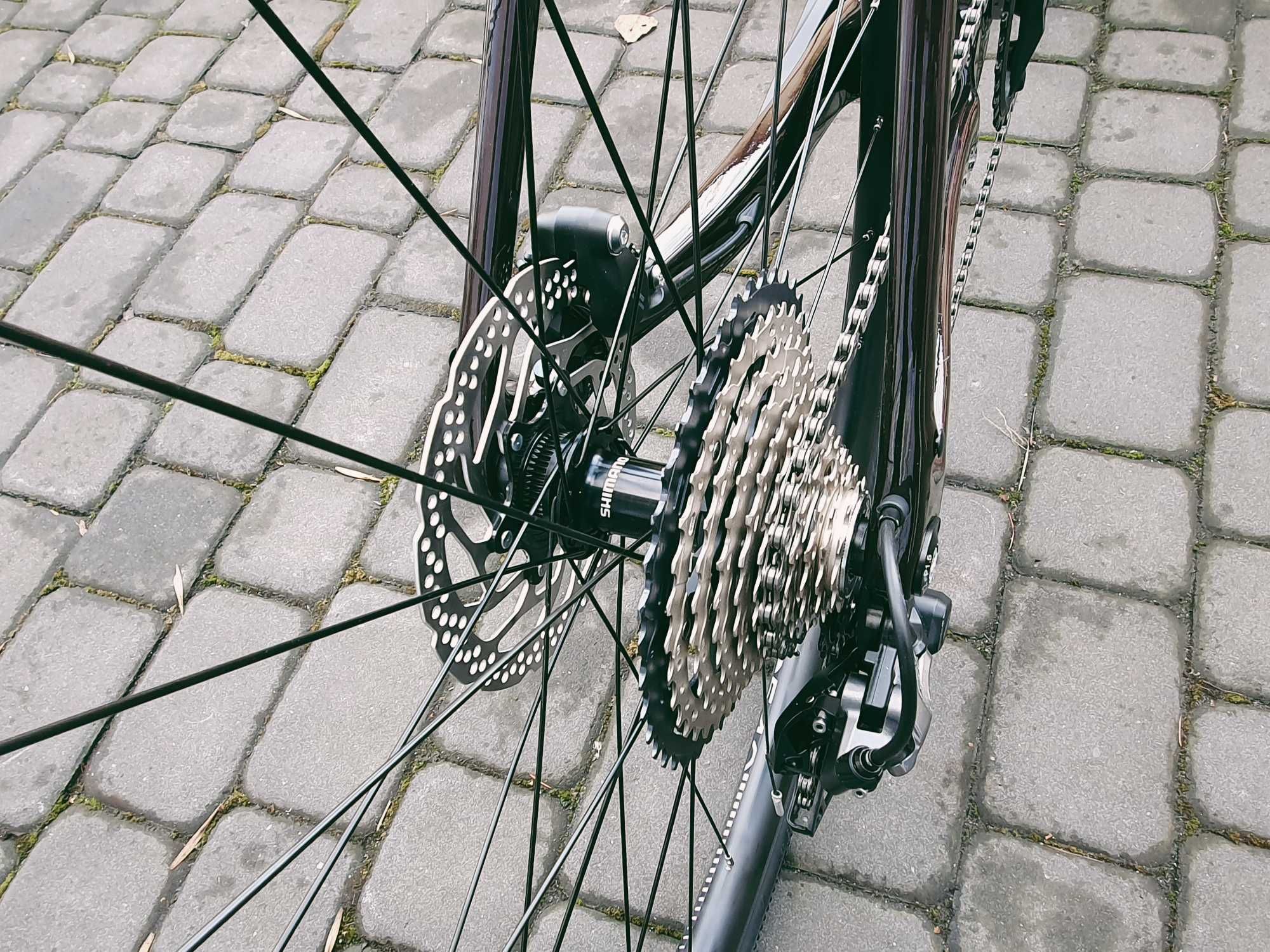 Kross Esker 7.0, rozm L (21"), gravel, carbon, shimano grx, 2024, -25%