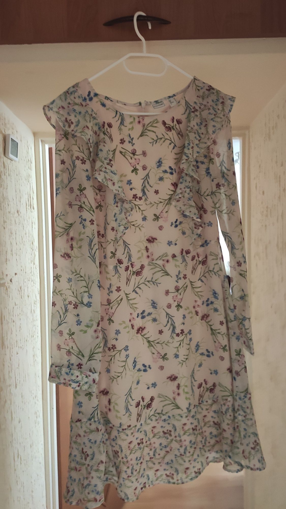 Sukienka w kwiaty m/l