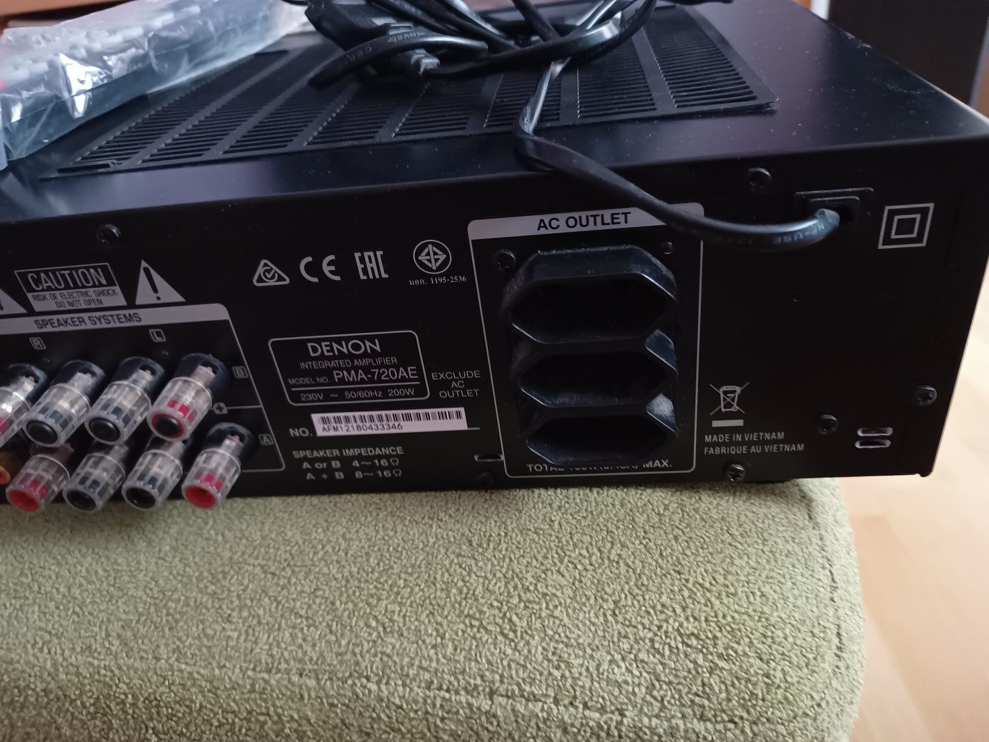 Wzmacniacz Denon  PMA-720AE