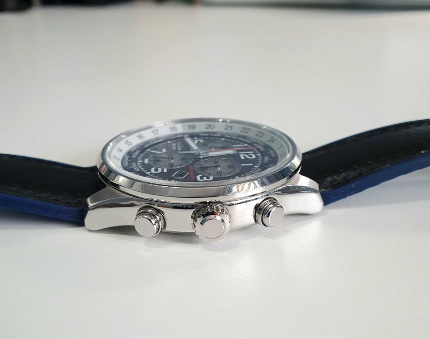 Citizen Eco-Drive Chronograph World Time + gratis