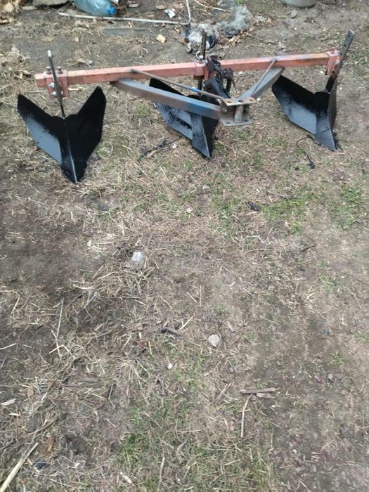 Трактор Lider LUX180D