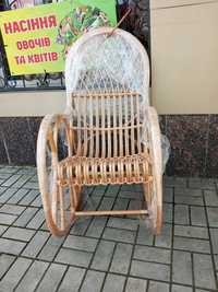 Кресло качалка из лозы