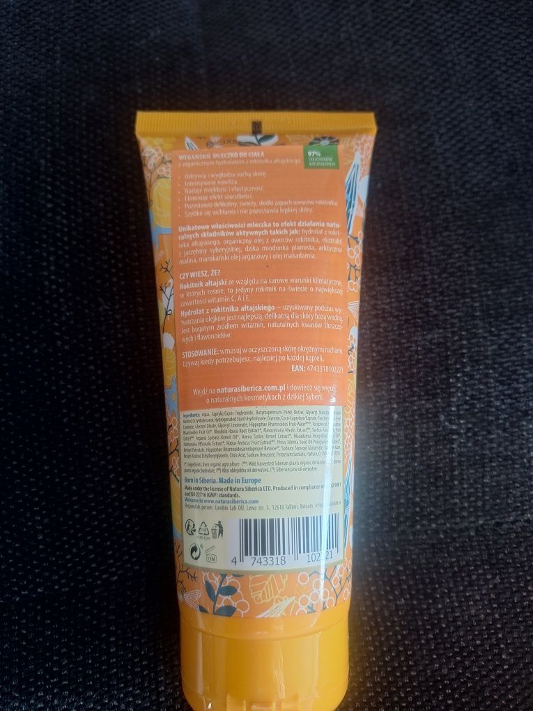 Wegańskie mleczko do ciała firmy Natura Siberia 200ml.