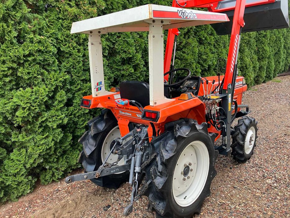 Mini Traktor Kubota L1 215 Rewers Wspomaganie Ładowacz Tur Ogrodniczy