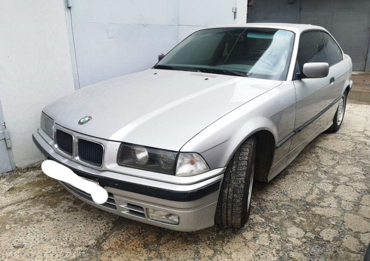 325i bmw e36 купе живая по кузову и днищу бмв е36