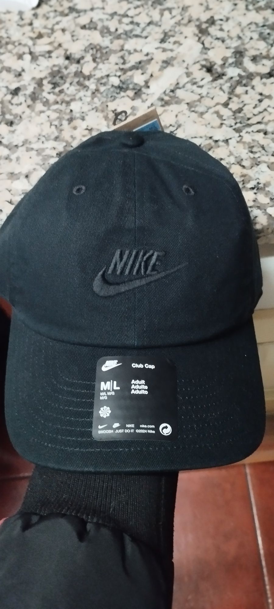 Chapéu Nike preto