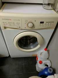 Máquina de lavar a Roupa com avaria