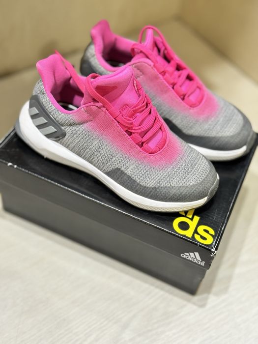 Кросовки adidas оригинал