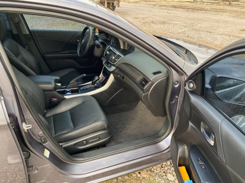 Продам Honda Accord IX 2014 року в хорошому стані
