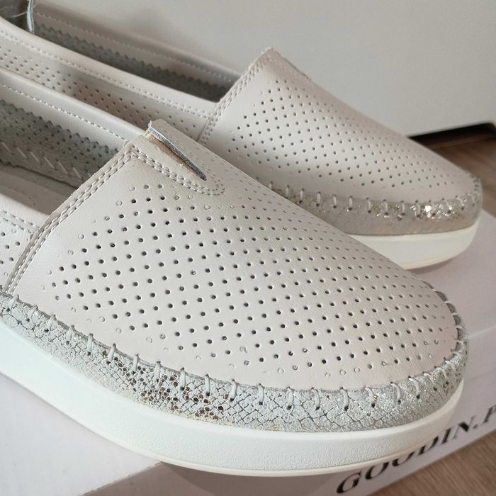 Półbuty damskie baleriny mokasyny skórzane Goodin złoto kremowe r 38