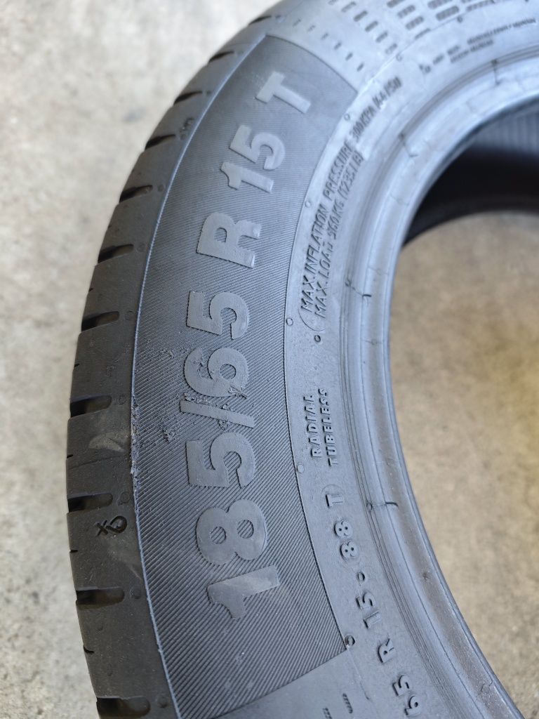 185/65R15 Continental