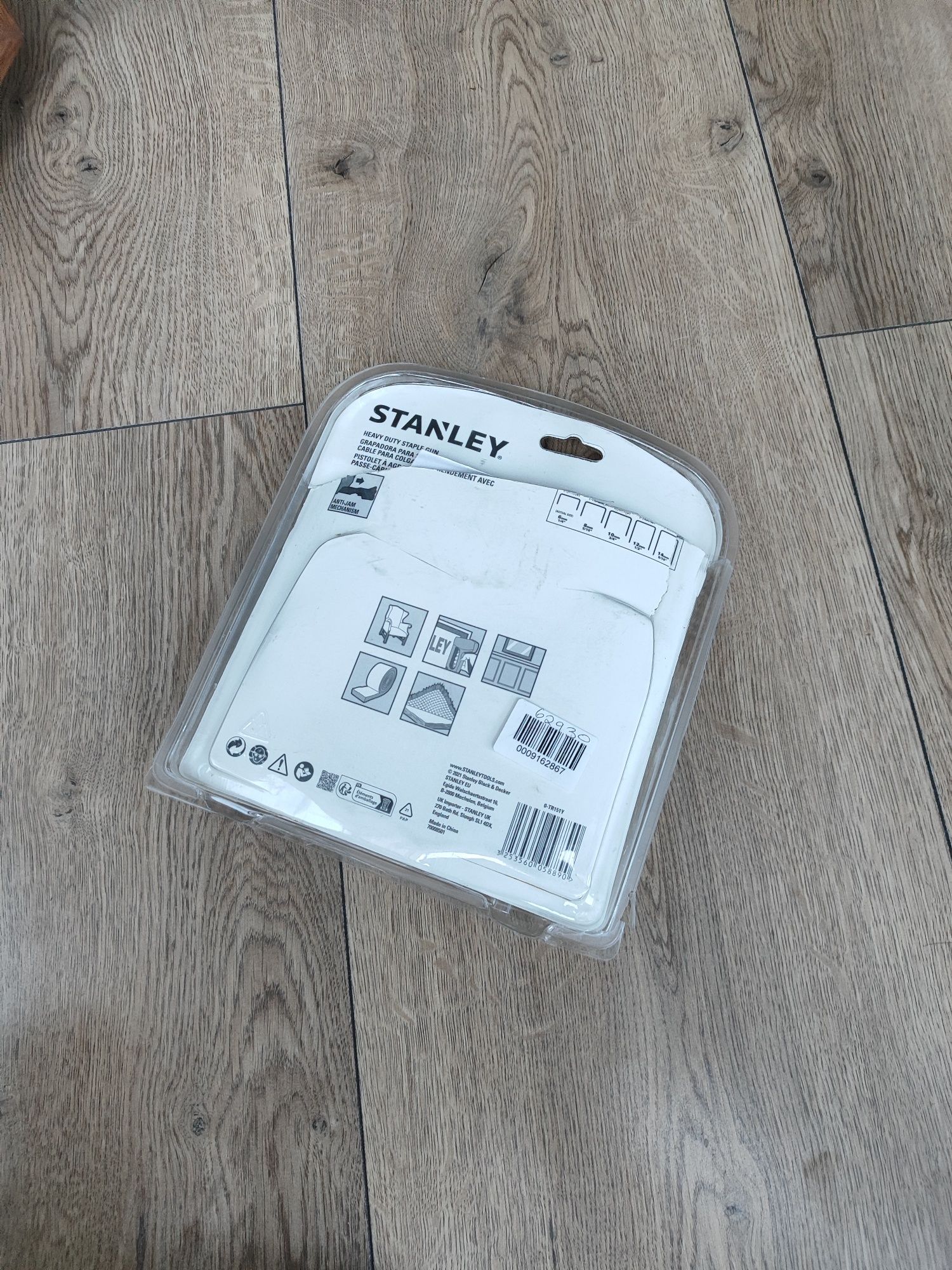 Zszywacz Stanley 14mm 0-TR151Y /O, nowy