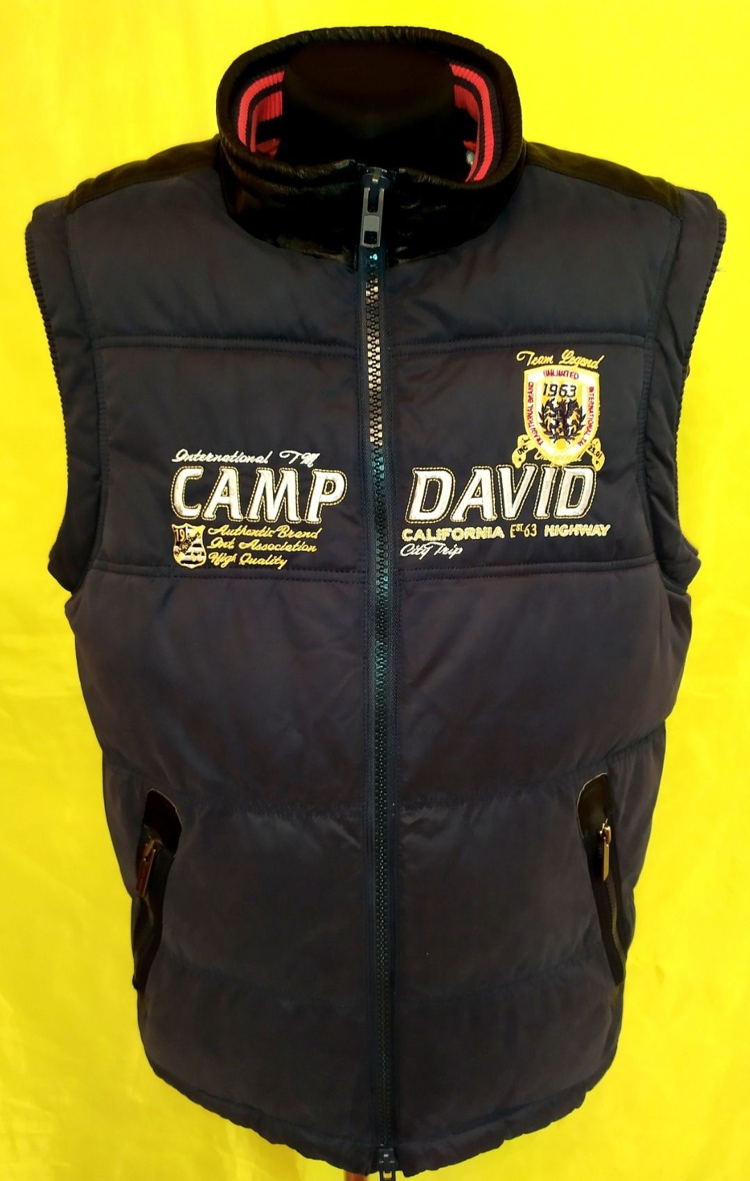 Жилет утепленный с кожаными вставками Camp David, р.L, 50-52