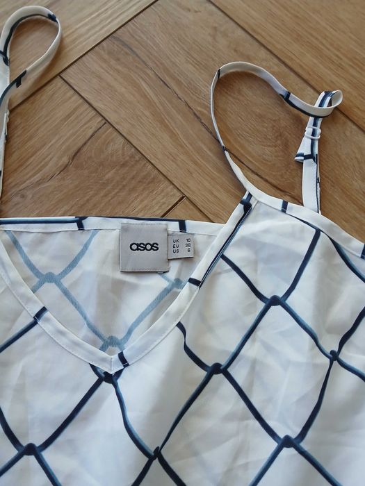 Top na ramiączkach Asos 10