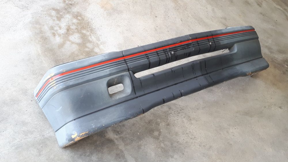 Pára-choques e grelha  original Opel Corsa-a GT ou GSi Mk1  c/ emblema