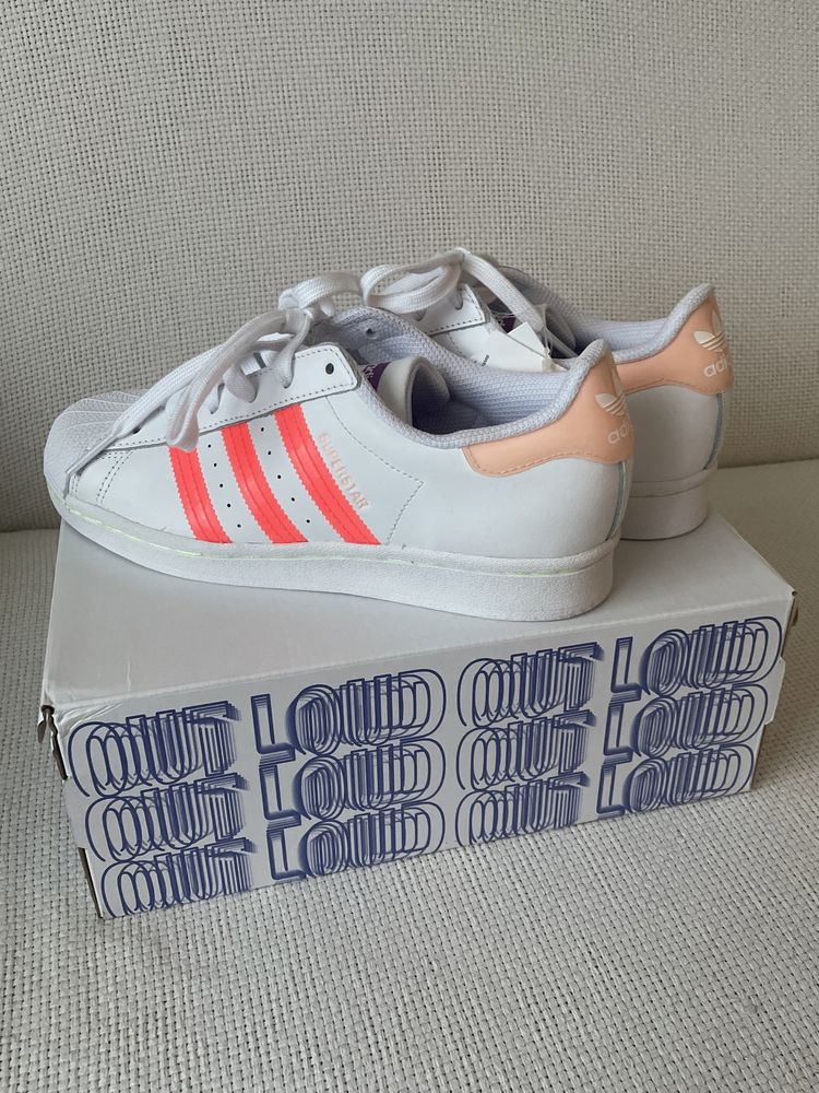 nowe z metką buty adidas superstar loud białe z neonowymi paskami