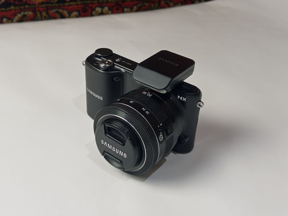 Фотоаппарат Samsung nx2000 повний комплект