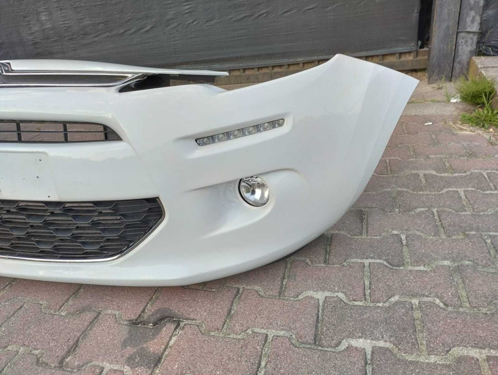 Zderzak przedni Citroen C3 ll lift