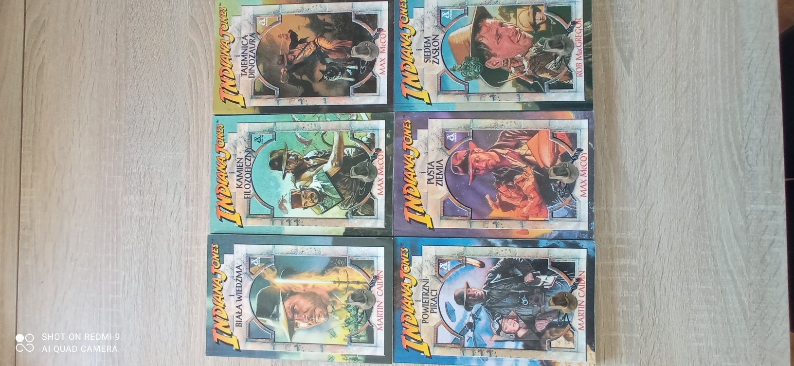 INDIANA JONES 11 książek + gratis!!!