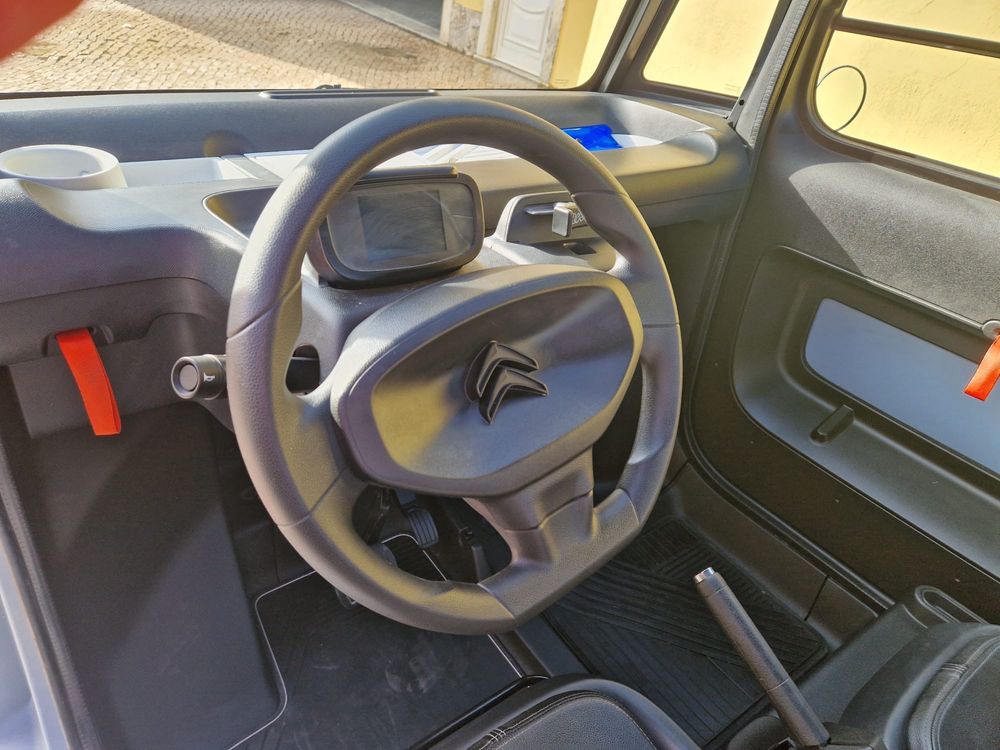 Citroen AMI em ótimo estado