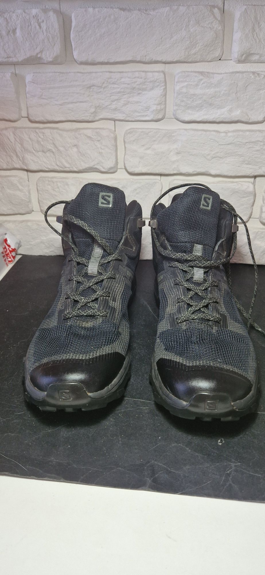 Salomon 42 2/3.   .