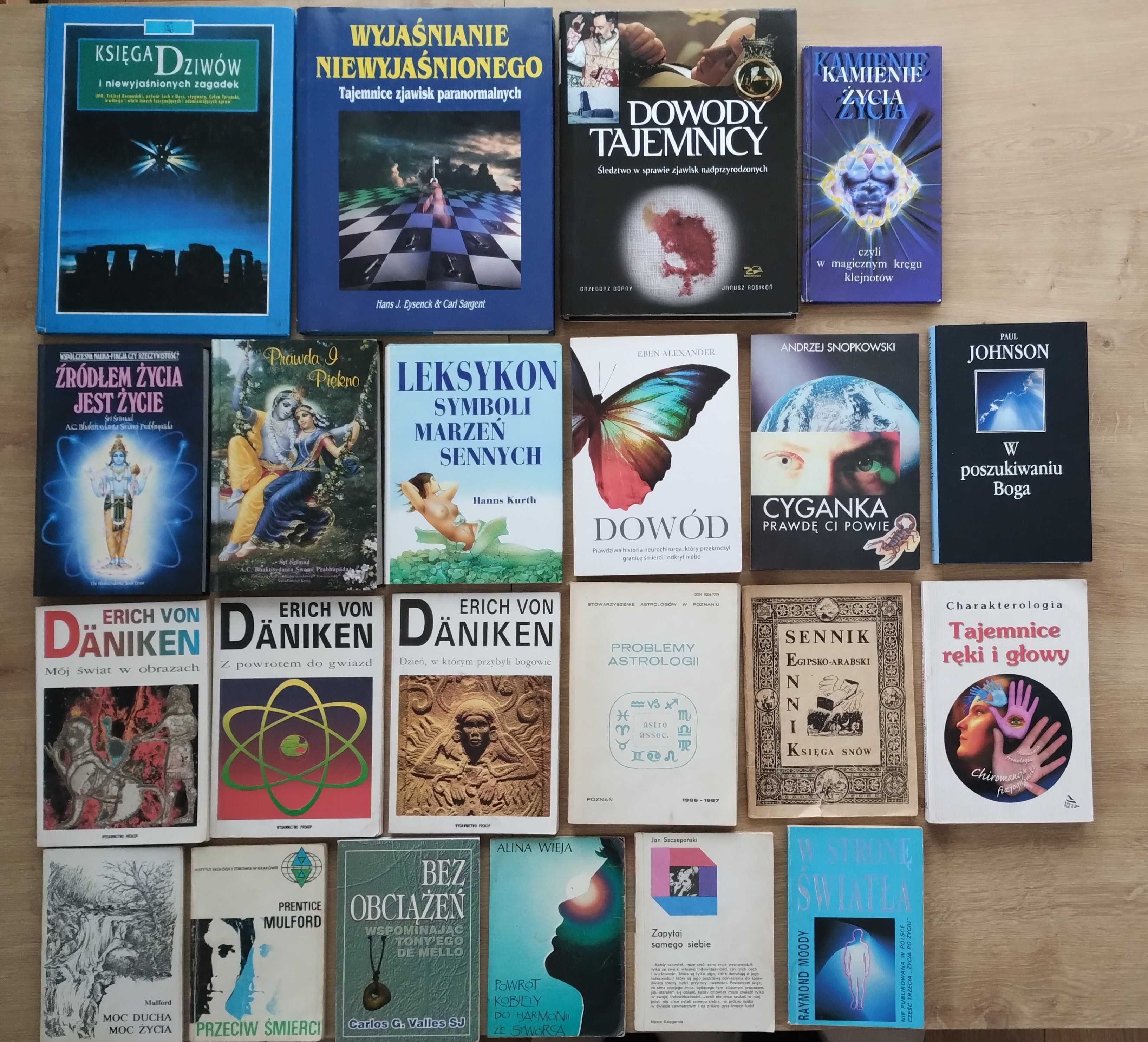 39x książki ksiegi tajemnic Tajne archiwa FBI Nostradamus Daniken