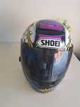 Capacete.     shoei