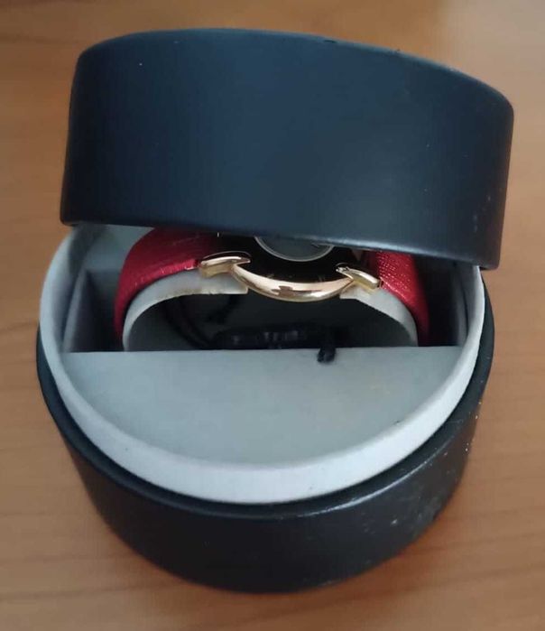 Relógio Fendi 400J novo ainda na caixa