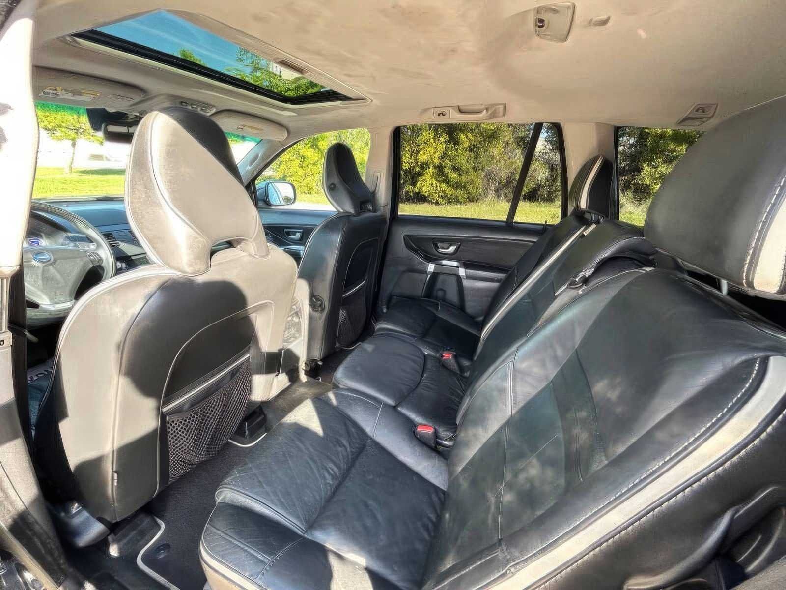 2012 Volvo  XC90