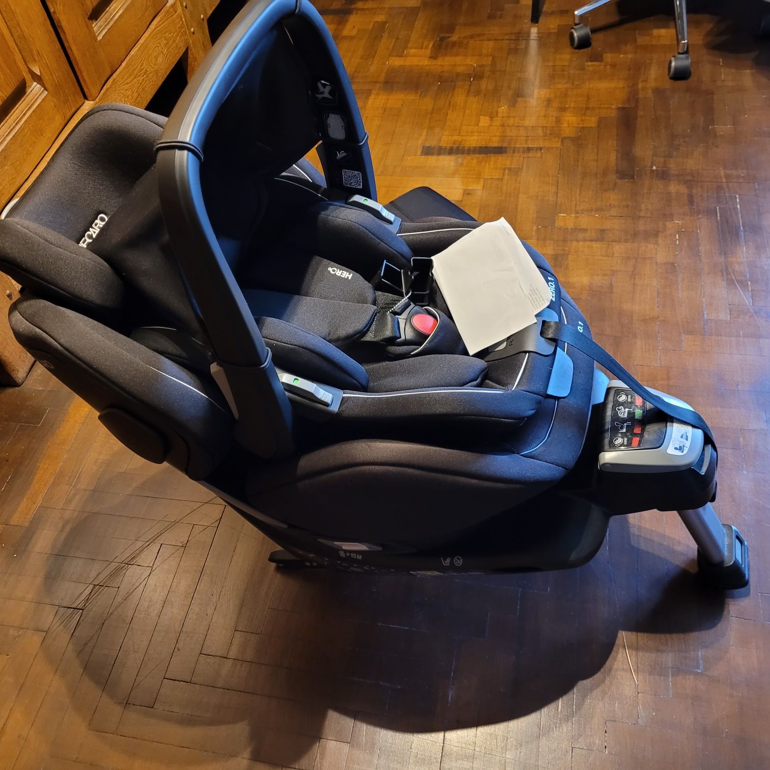 Fotelik samochodowy Recaro zero 1