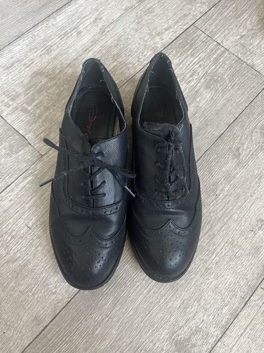 Czarne polbuty damskie