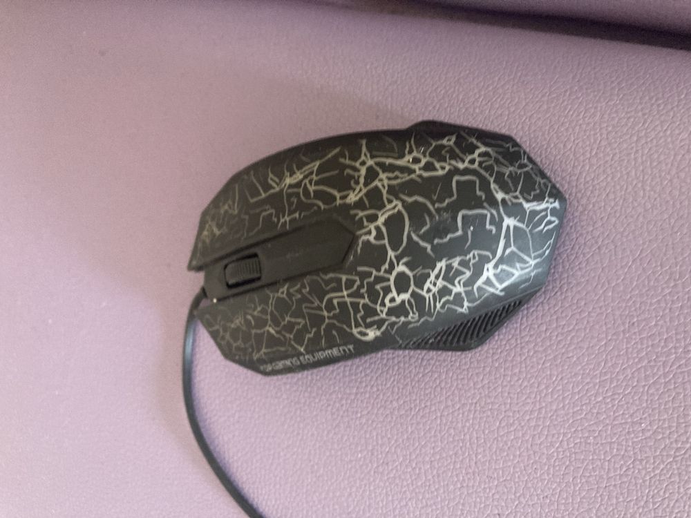 Rato ótico Gaming com leds RGB