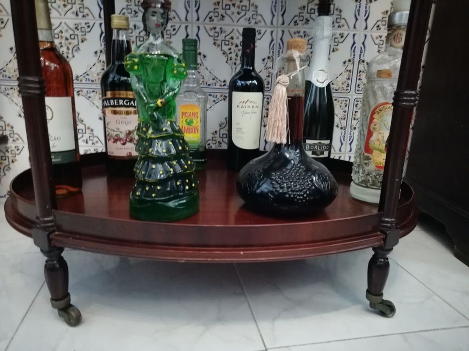 Mesa Apoio Bar Antigo C Rodas