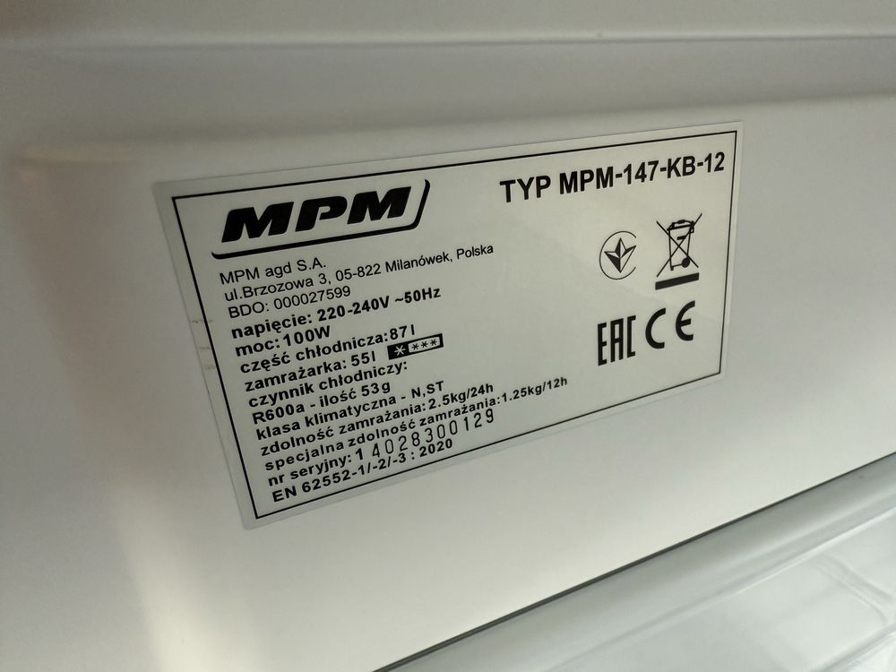 Sprzedam Lodówkę MPM-147-KB-12 144cm z zarmazalnikiem dolnym srebrną