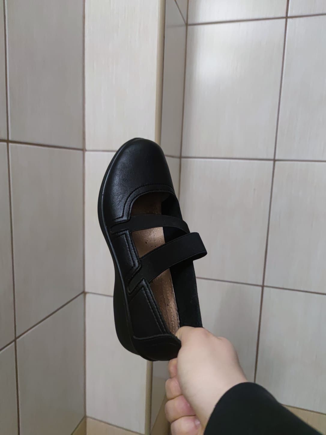 buty damskie 37 czółenka półbuty zapinane na rzepy mokasyny obuwie cza