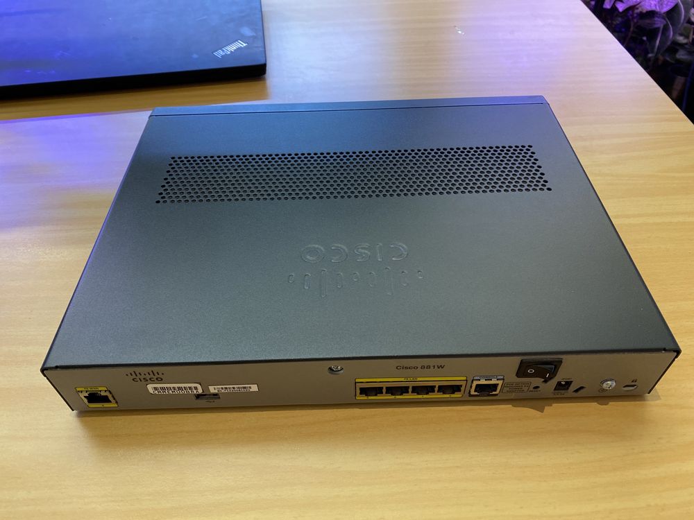 Router Cisco 881W + zasilacz